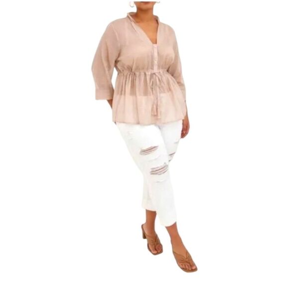 TORRID PLUS Size White Distressed Cropped Vintage Boyfriend Jeans Plus Size 18 - Picture 2 of 16